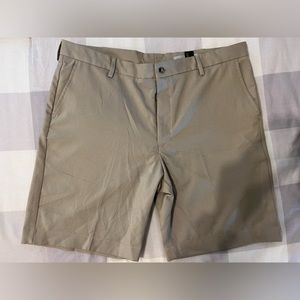 Men's Greg Norman golf shorts
